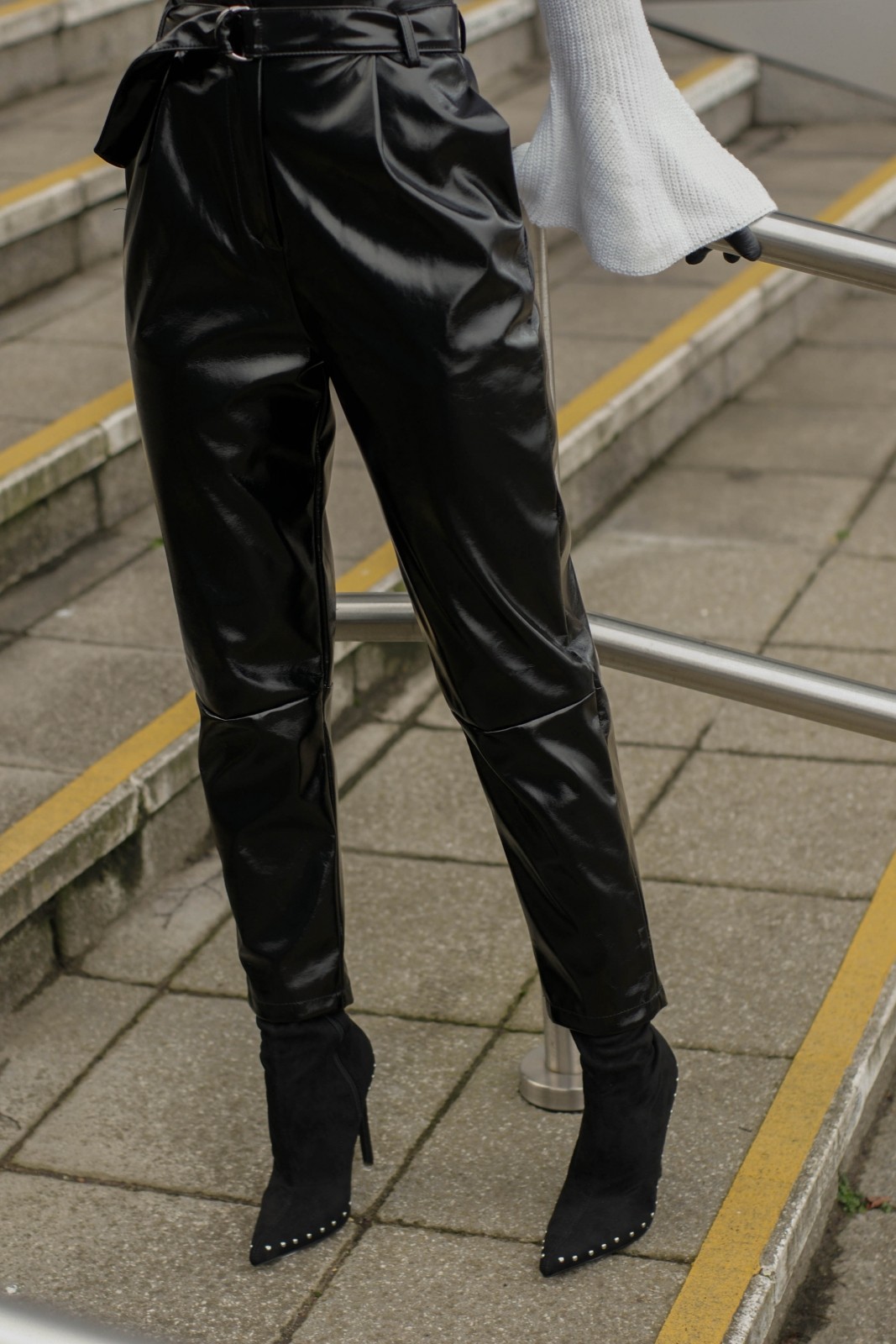High Rise Slim Vinyl Pants in Black  Victoria Beckham  Mytheresa