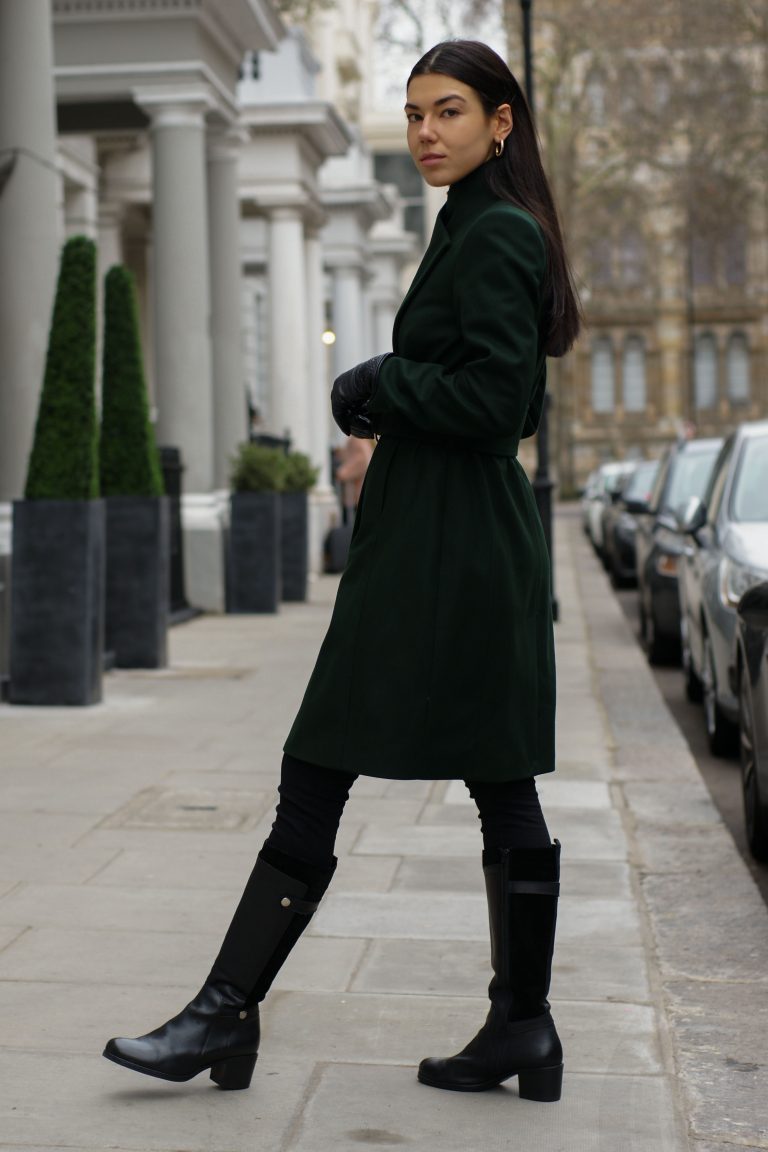 Daily Look | Green Belted High Neck Wool Coat - BRONDEMA