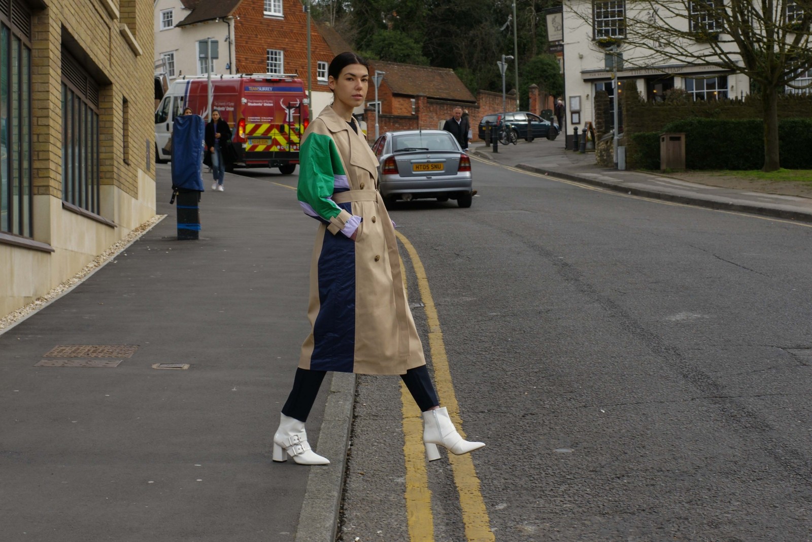 2 Ways To Embrace The Faux Fur Sleeve Trend